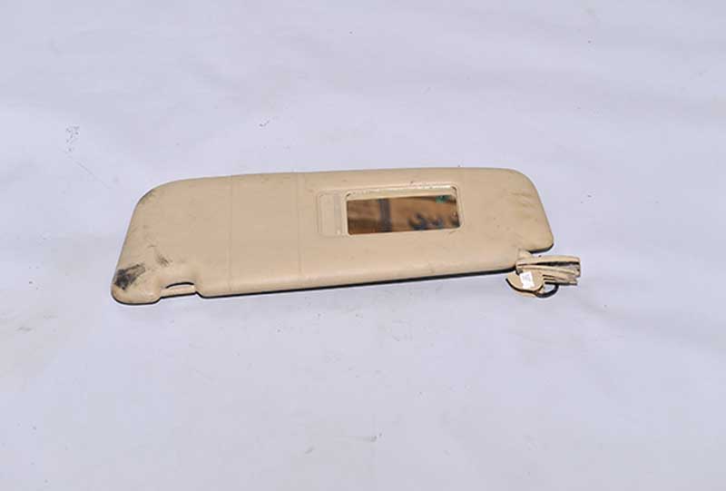 BMW Z SERİSİ ÇIKMA YEDEK PARÇA BMW ÇIKMA YEDEK PARÇA E 39 5SERİSİ GÜNEŞLİK